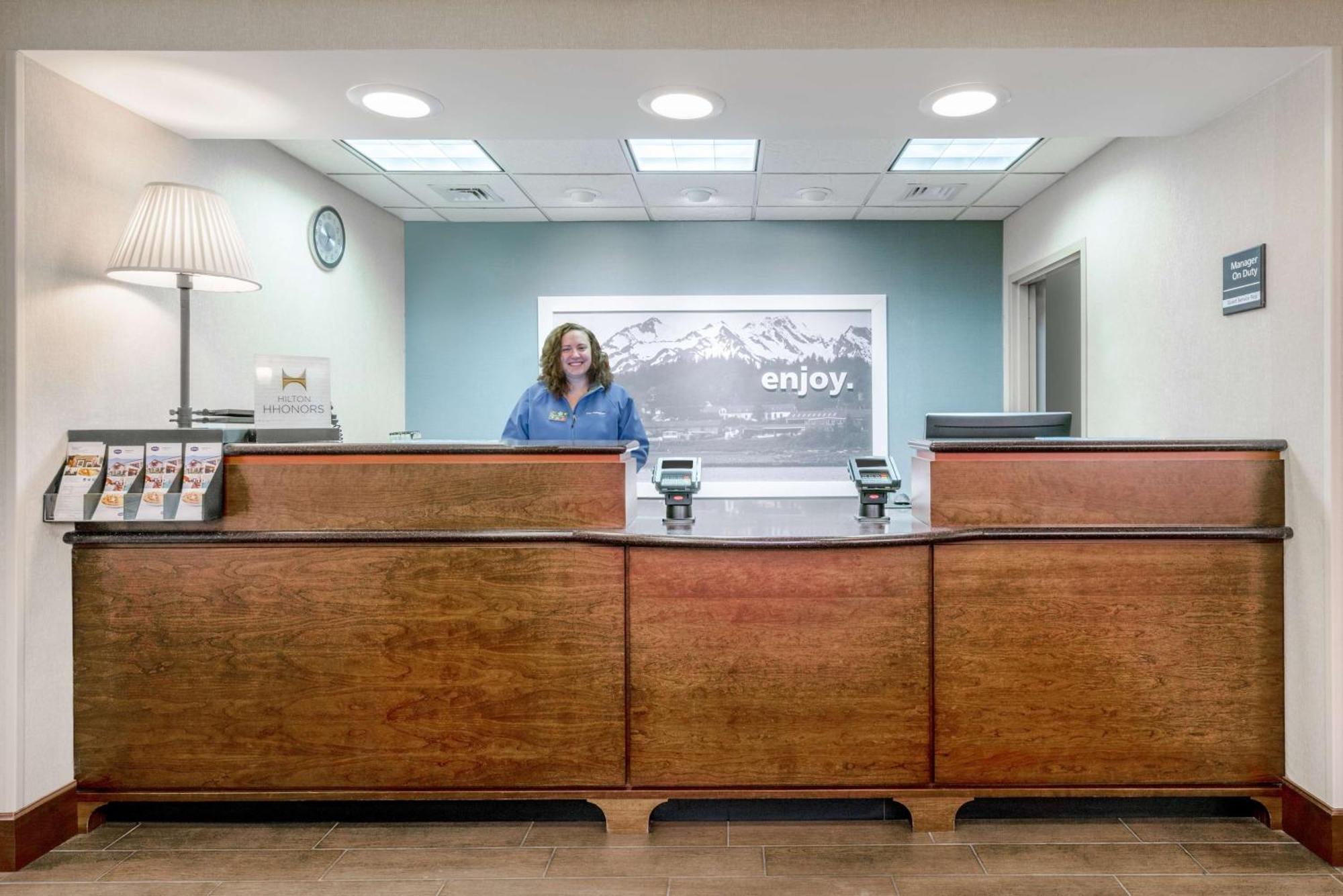 Hampton Inn Frostburg Extérieur photo