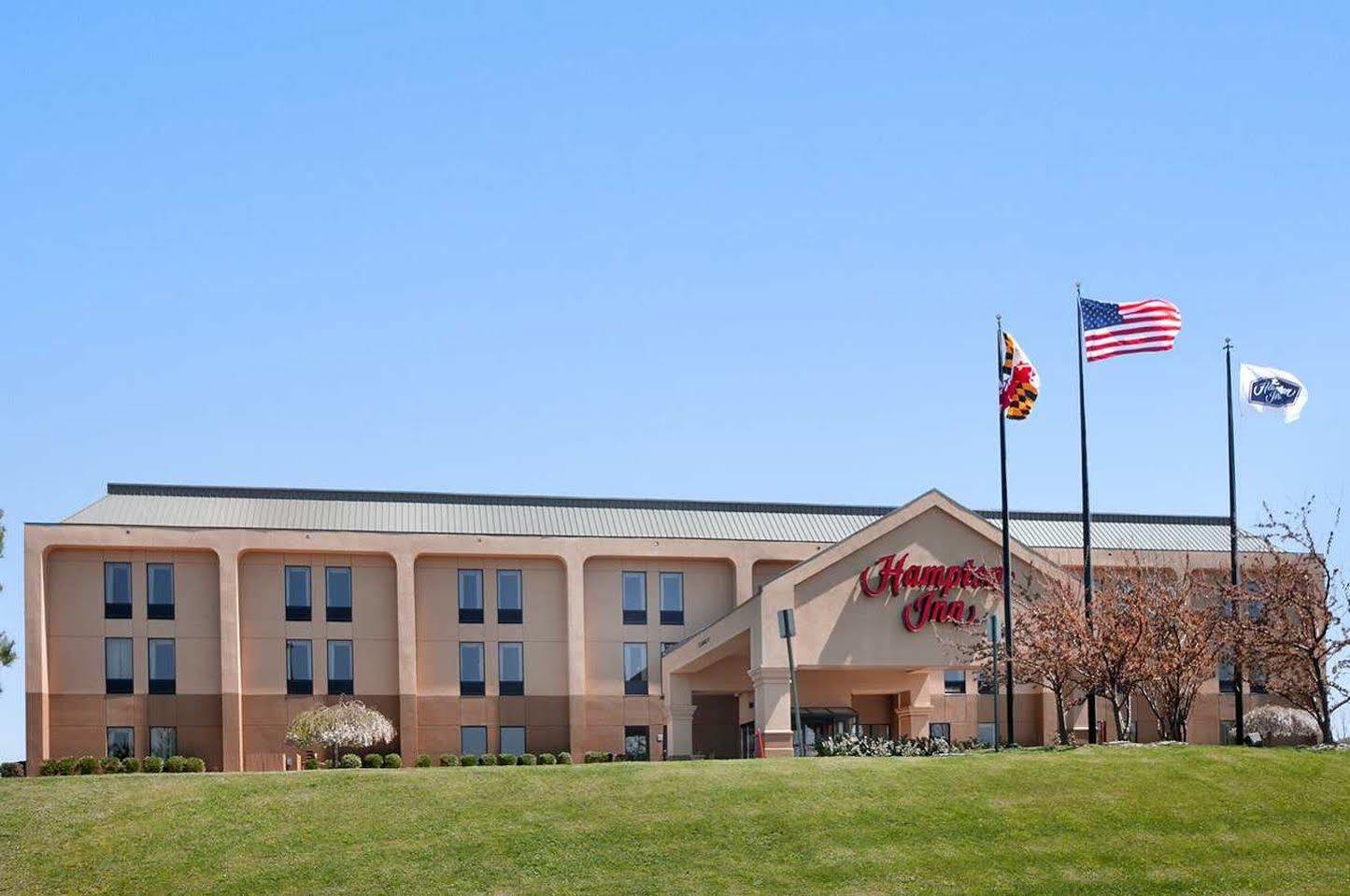 Hampton Inn Frostburg Extérieur photo